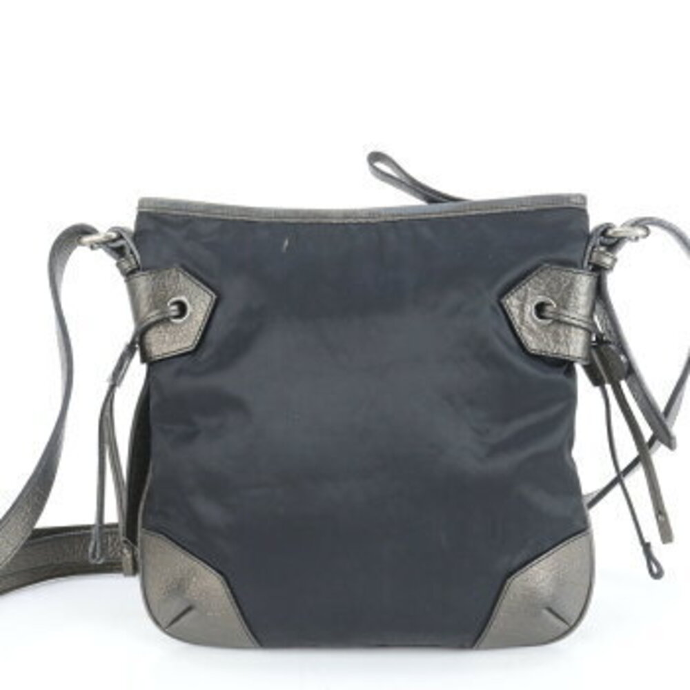 Burberry leather shoulder bag crossbody messenger black - Picture 3 of 8